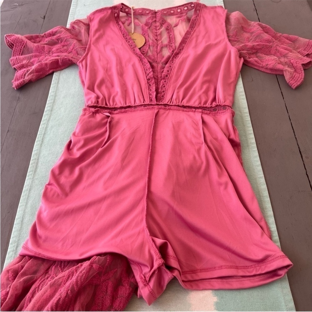 Honey Punch Pink Lace Maxi Romper Dress Sheer Floral Overlay S NWT - Picture 7 of 12